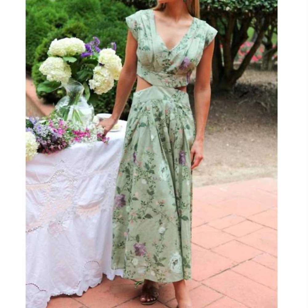 Anna Cate Adele Cutout Green Floral Maxi - Picture 2 of 9